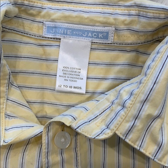 Janie and Jack boys button down top 12-18 months - Picture 2 of 2